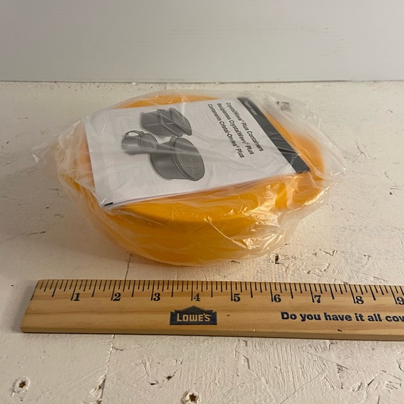 New Tupperware CrystalWave Plus Round Container Yellow 600mL - Picture 4 of 4